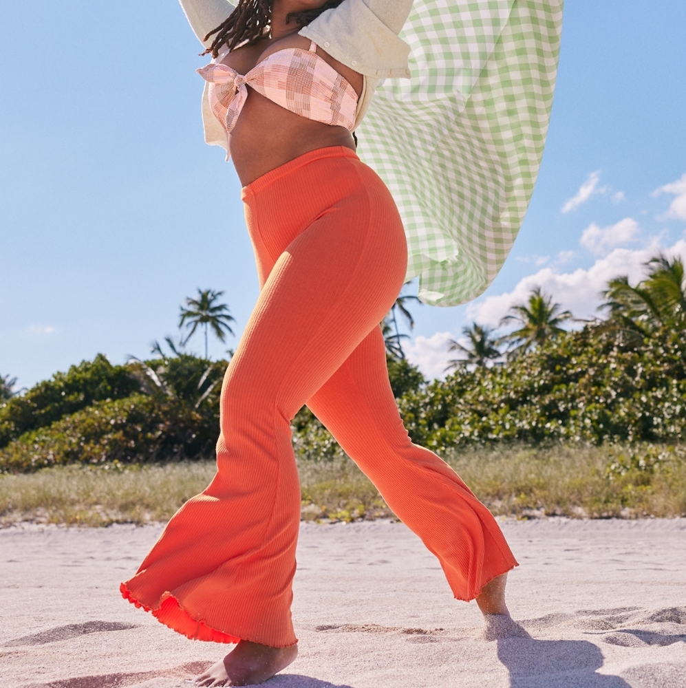 Aerie Kick-It Ribbed High Waisted Super Flare Pant